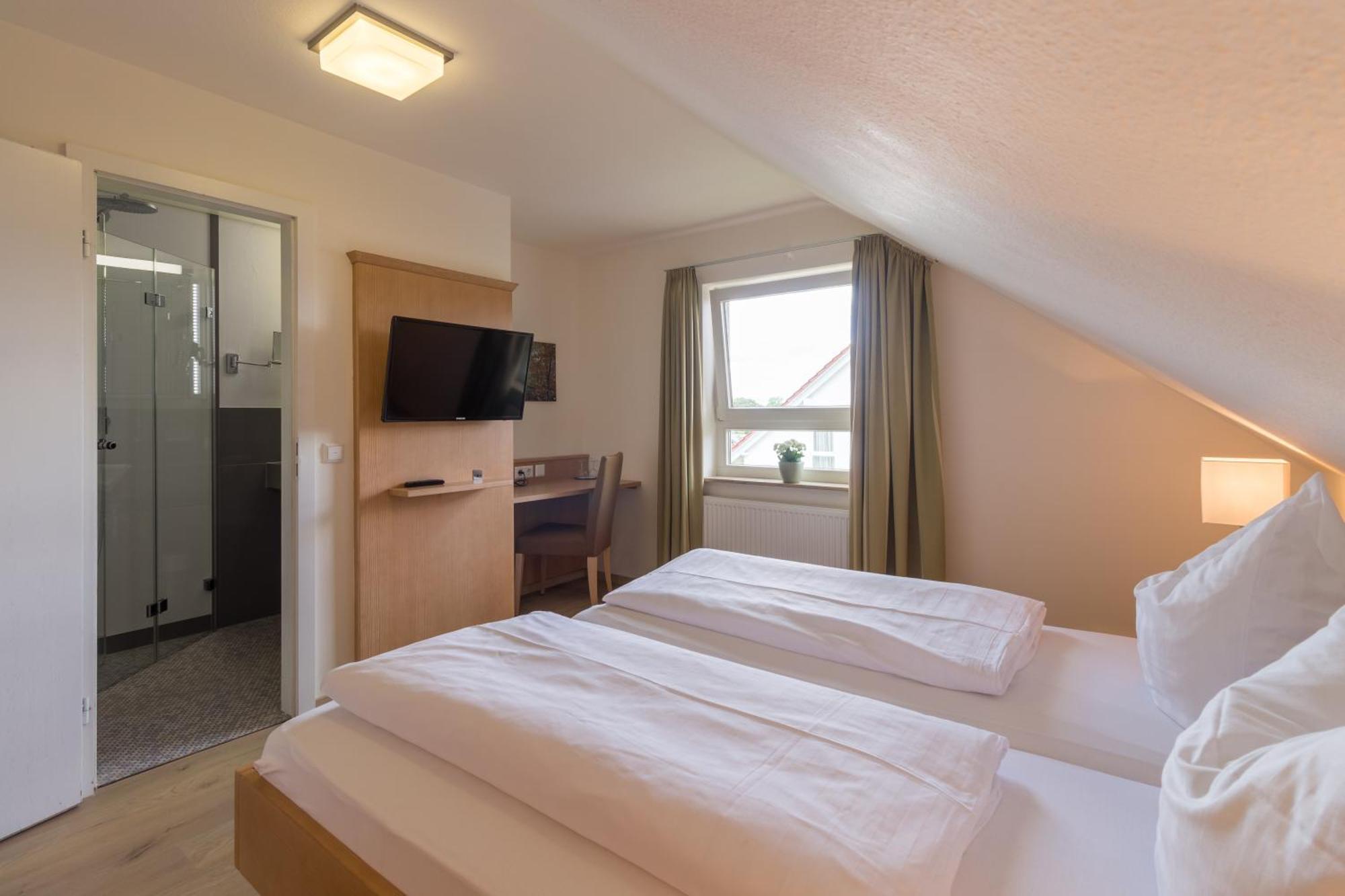 Gaestehaus Burgblick Bisingen Room photo